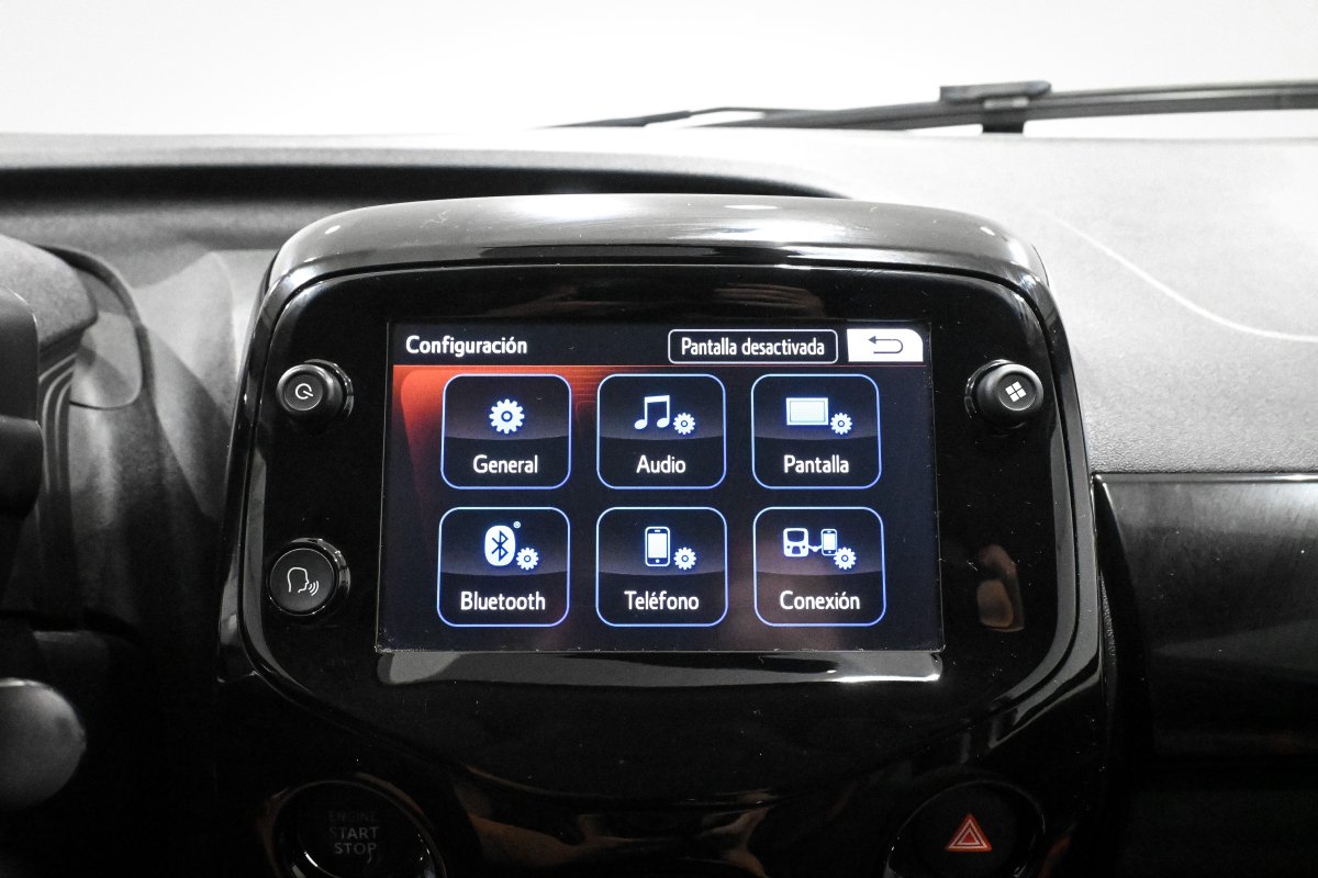Foto Peugeot 108 17