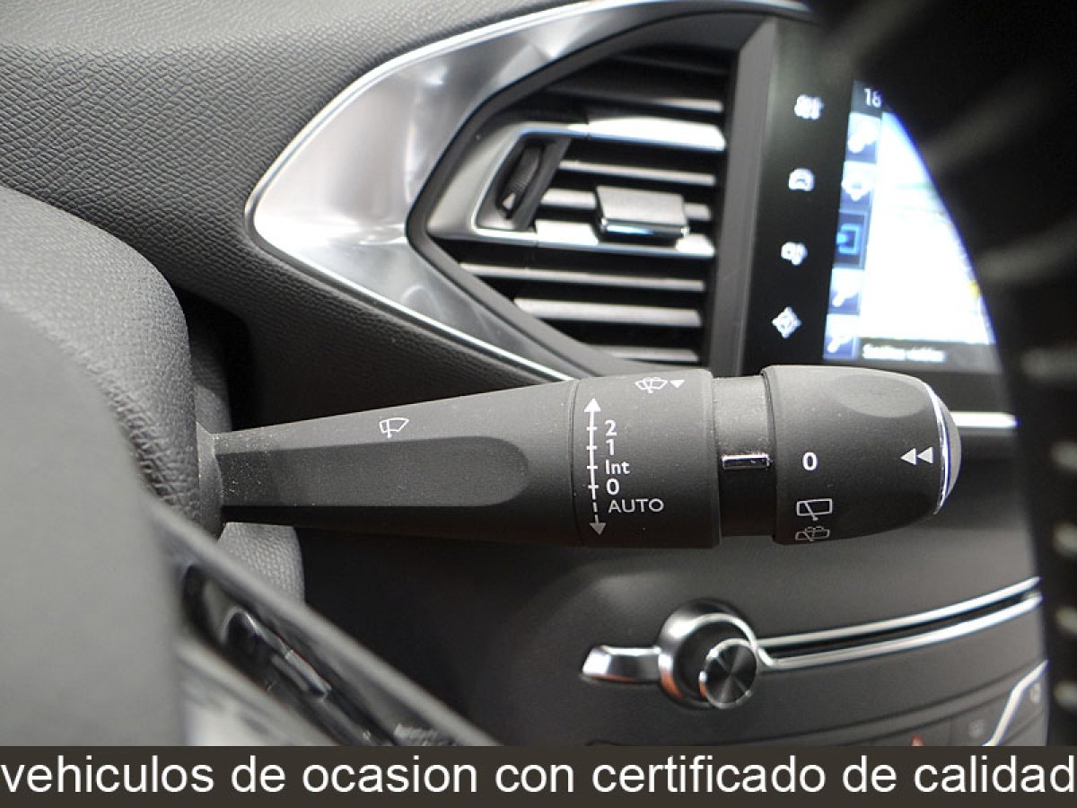 Foto Peugeot 308 30