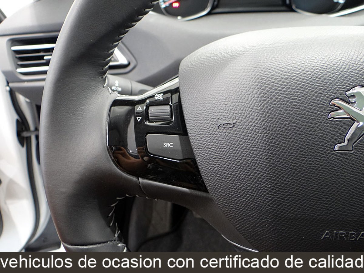 Foto Peugeot 308 32