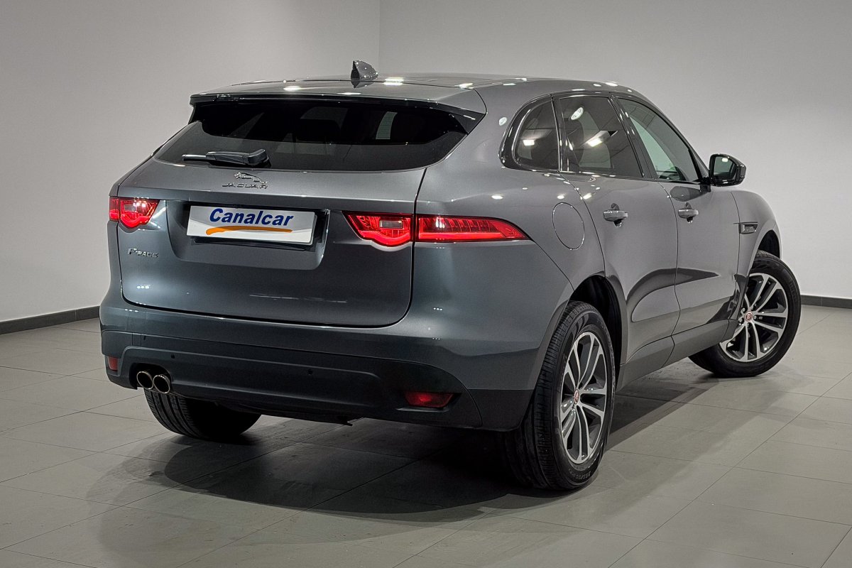 Foto Jaguar F-PACE 4