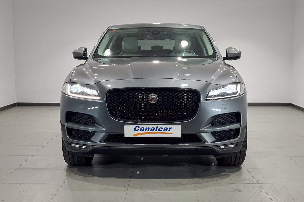 Foto Jaguar F-PACE 2
