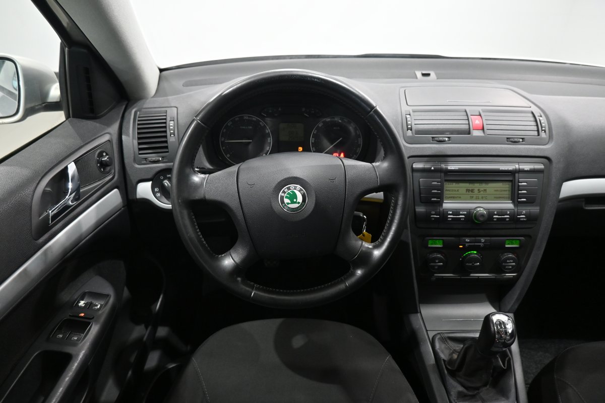 Foto Skoda Octavia 15