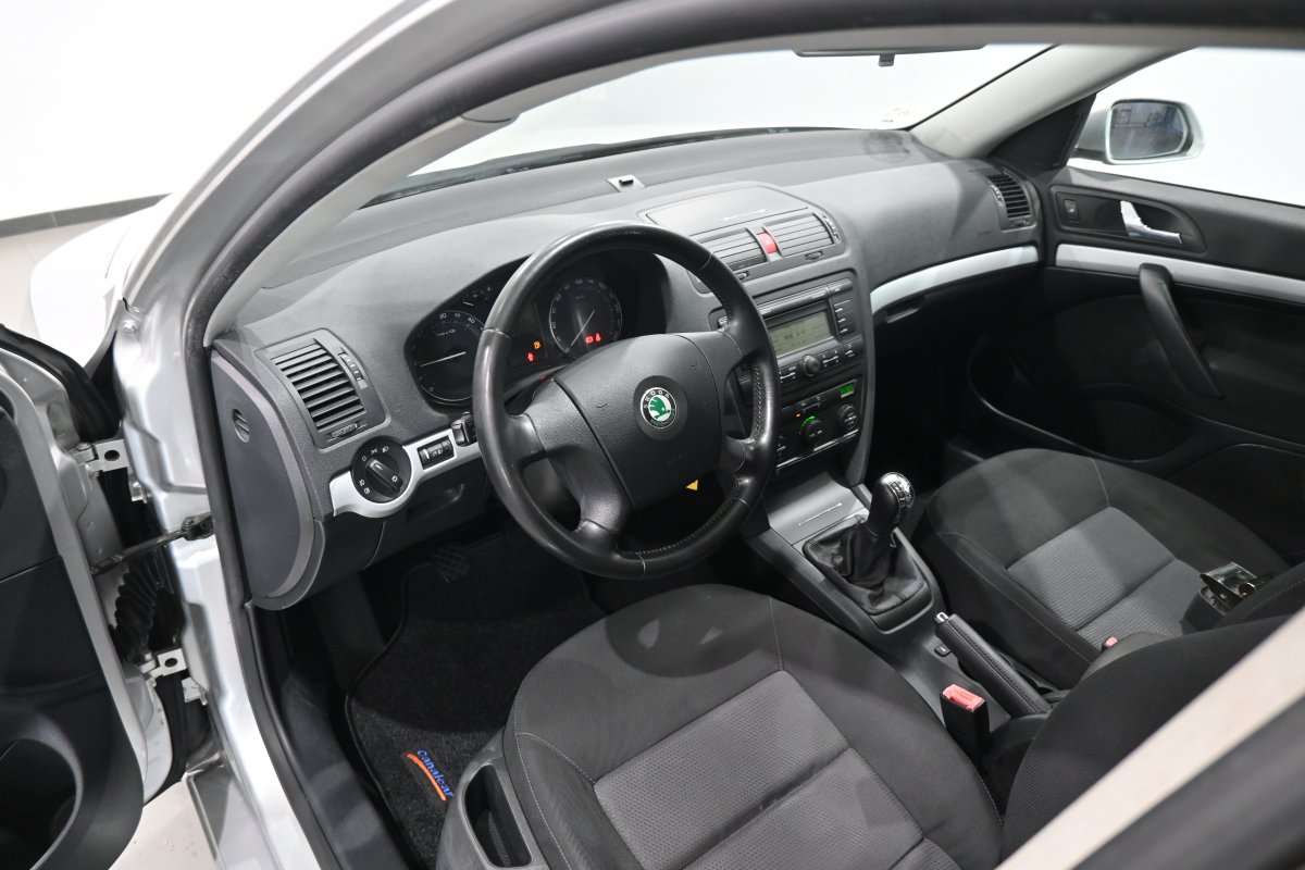 Foto Skoda Octavia 8