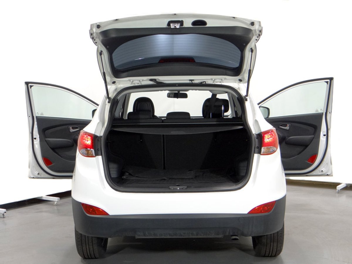 Foto Hyundai ix35 9