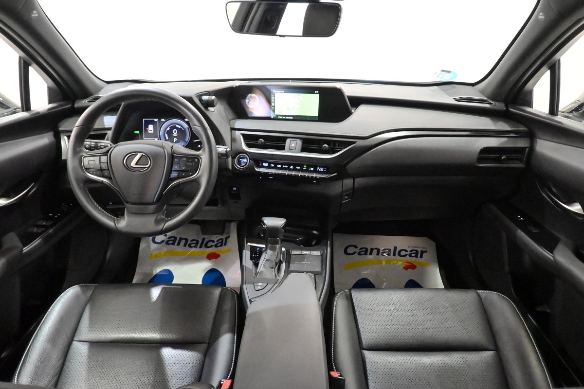 Foto Lexus UX 22
