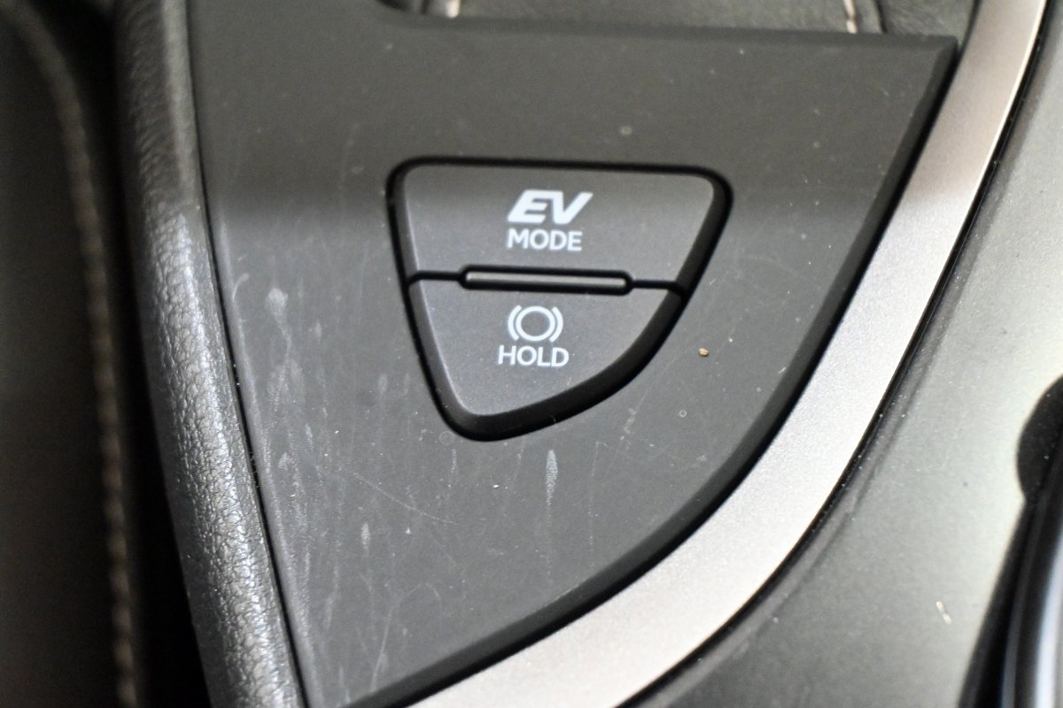 Foto Lexus UX 29