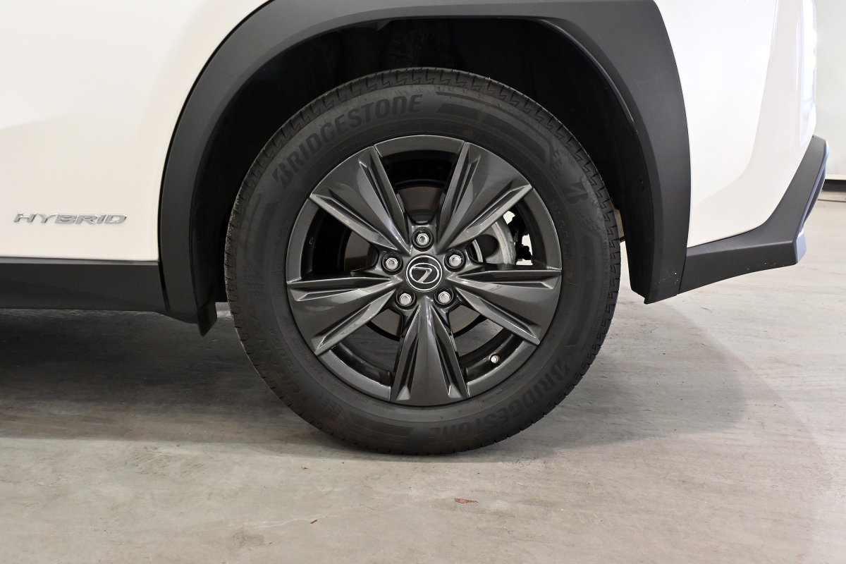 Foto Lexus UX 39