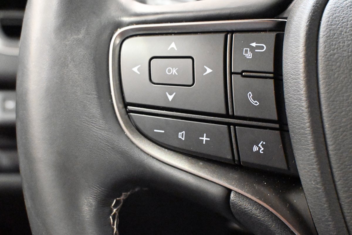 Foto Lexus UX 34