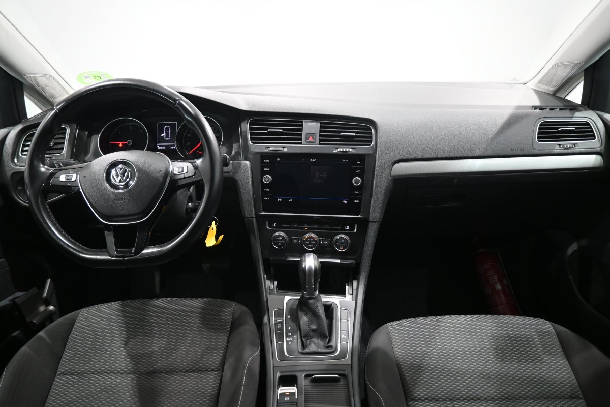 Foto Volkswagen Golf 19