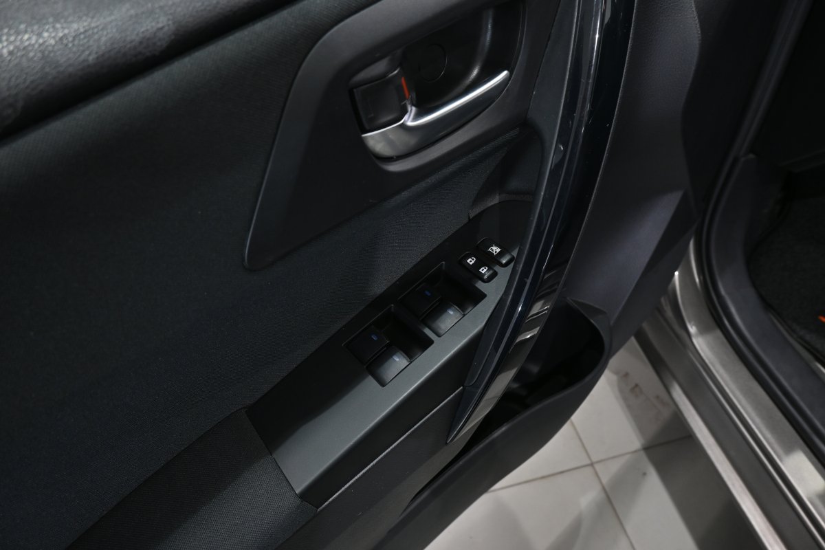 Foto Toyota Auris 30