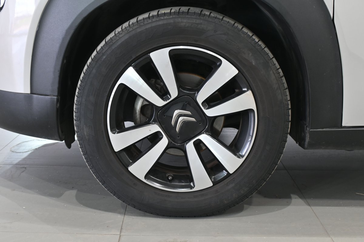 Foto Citroen C3 Aircross 26