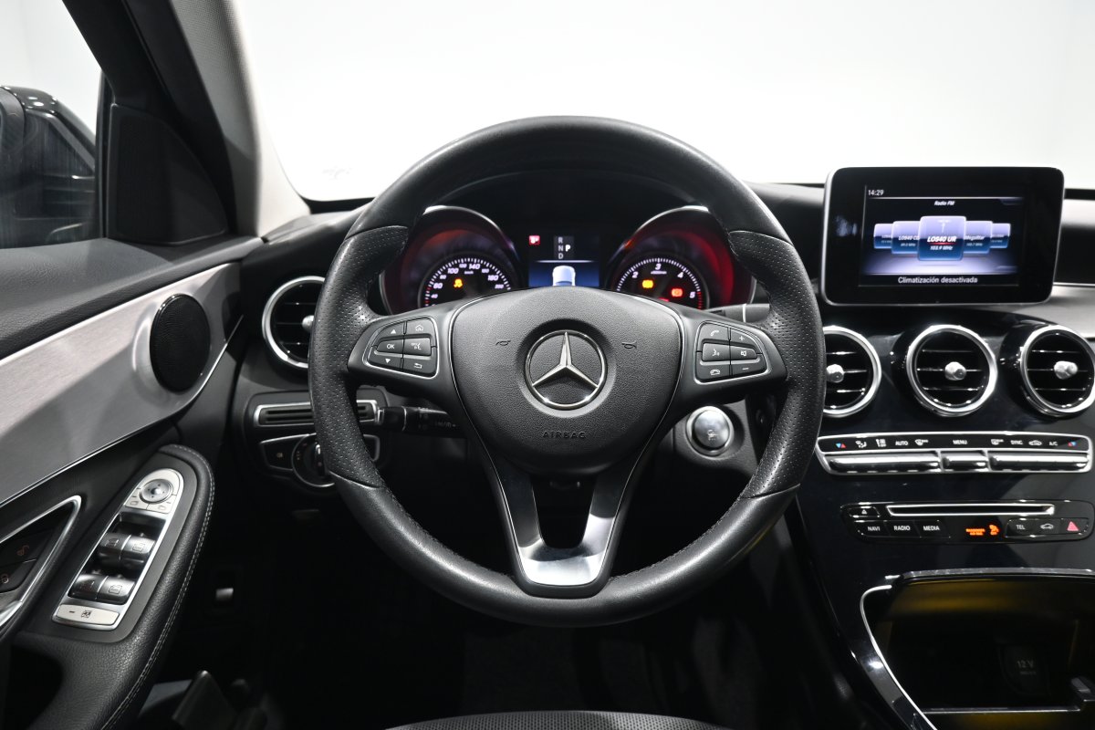 Foto Mercedes-Benz C 17