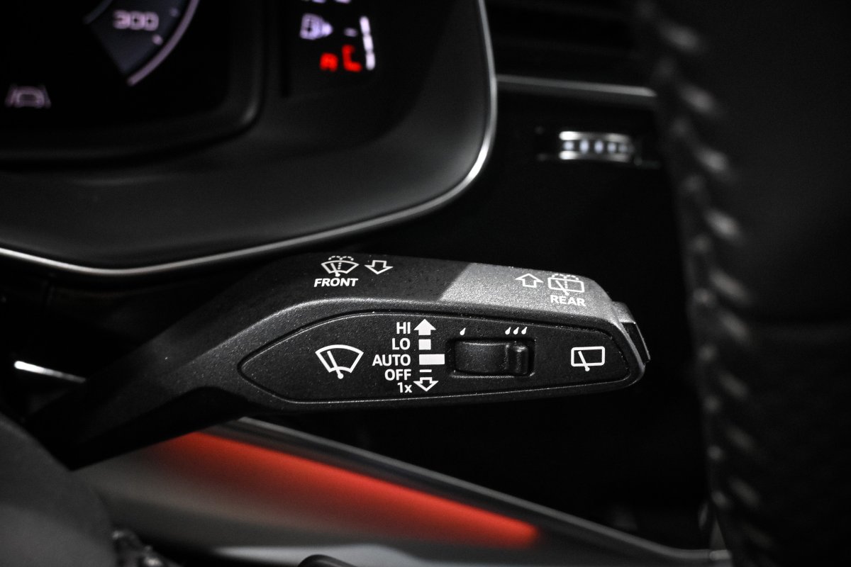 Foto Audi Q8 29