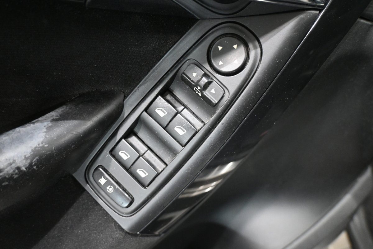 Foto Citroen C4 24