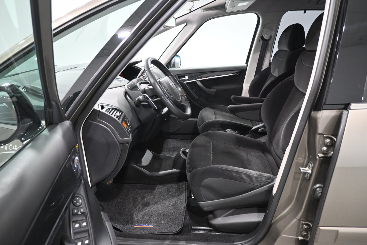 Foto Citroen C4 10