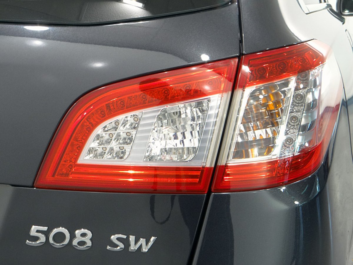 Foto Peugeot 508 16