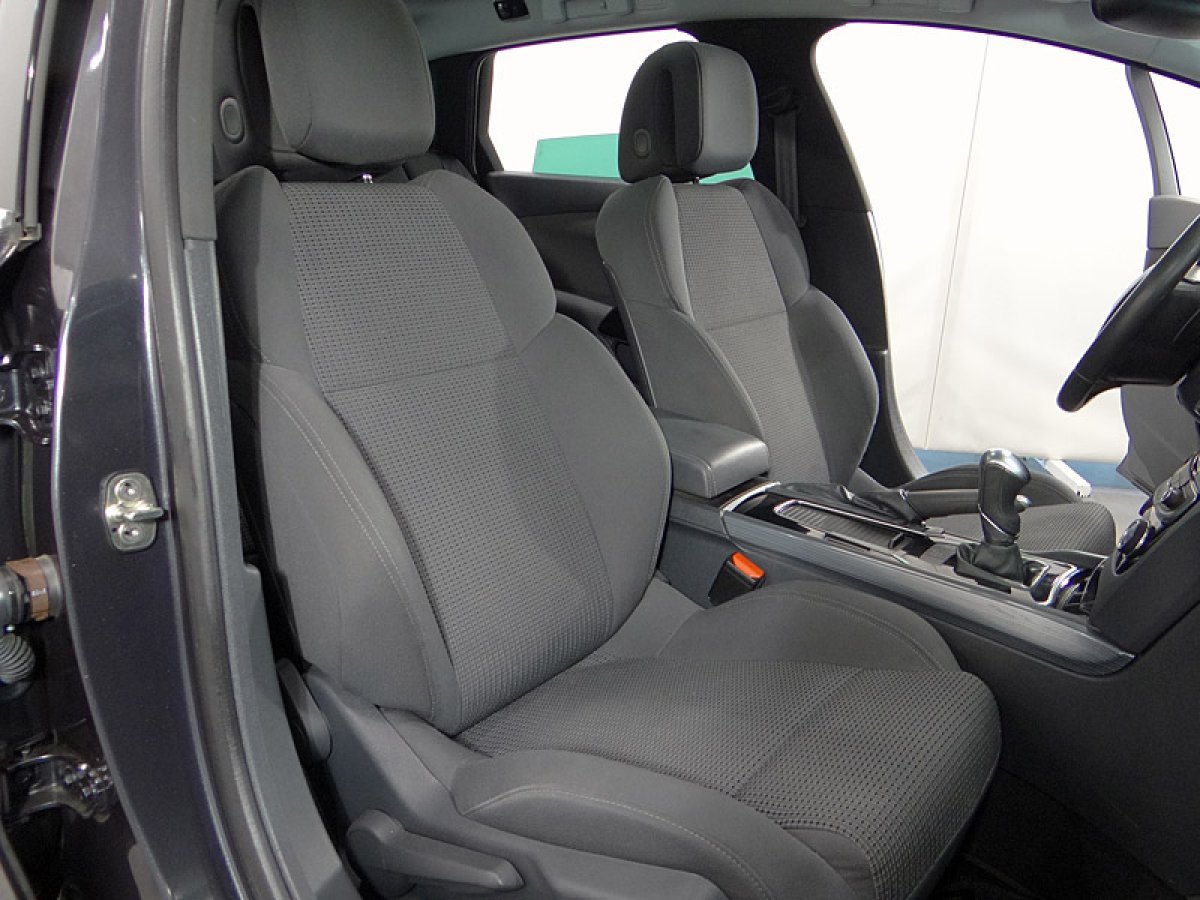 Foto Peugeot 508 21