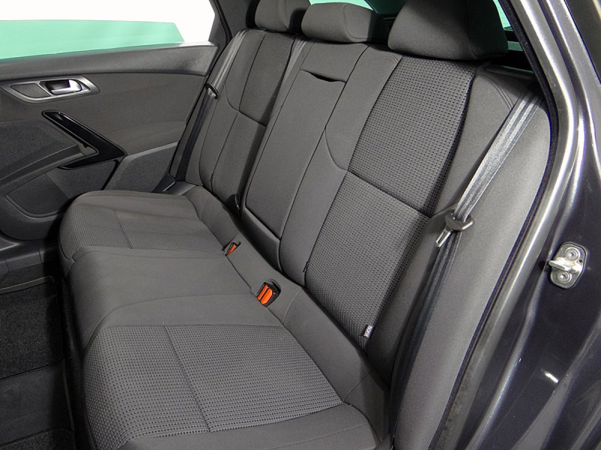 Foto Peugeot 508 23