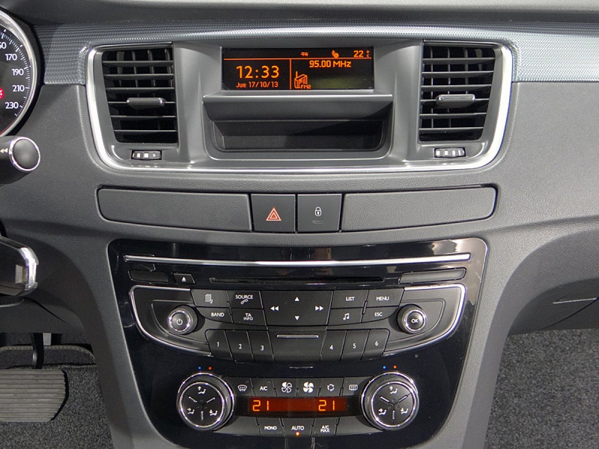 Foto Peugeot 508 26