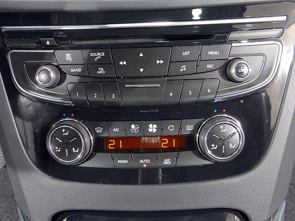 Foto Peugeot 508 27