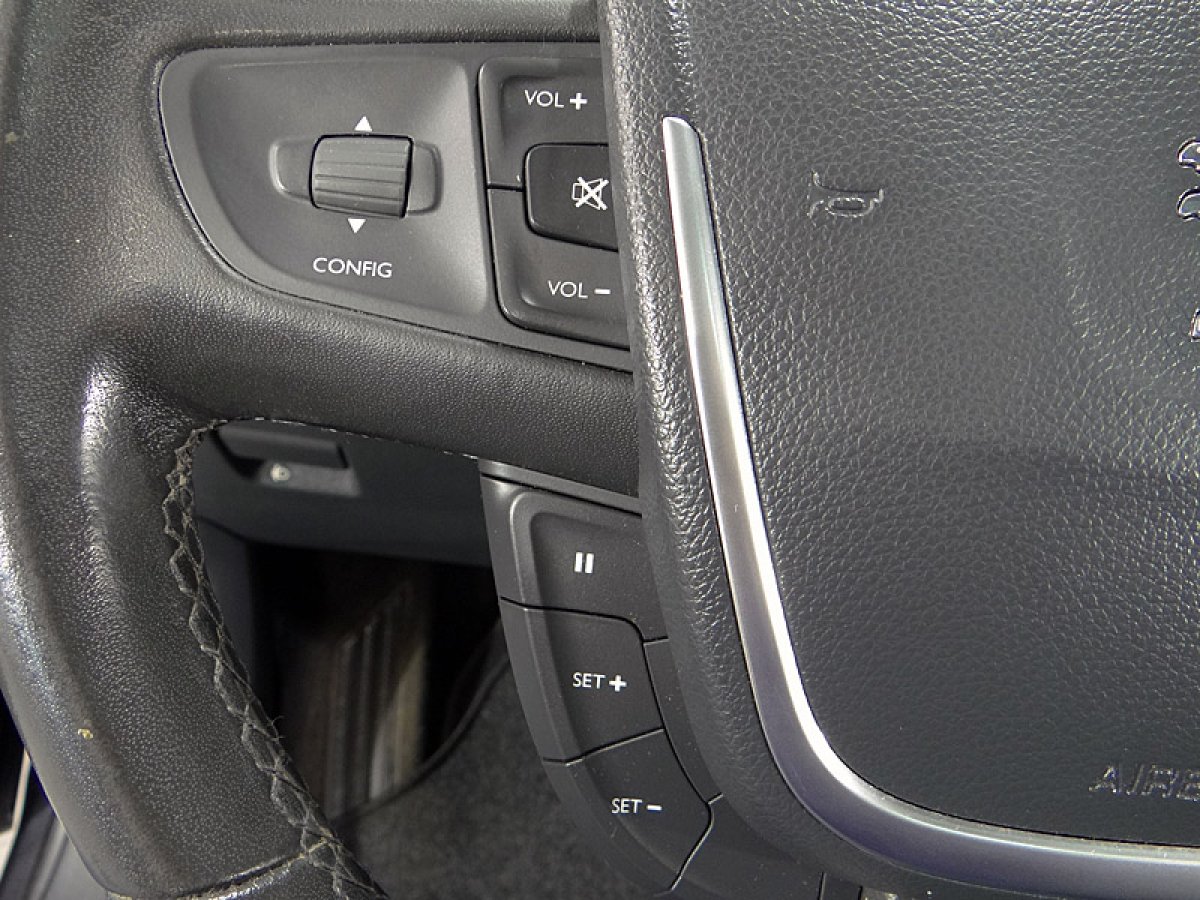 Foto Peugeot 508 32