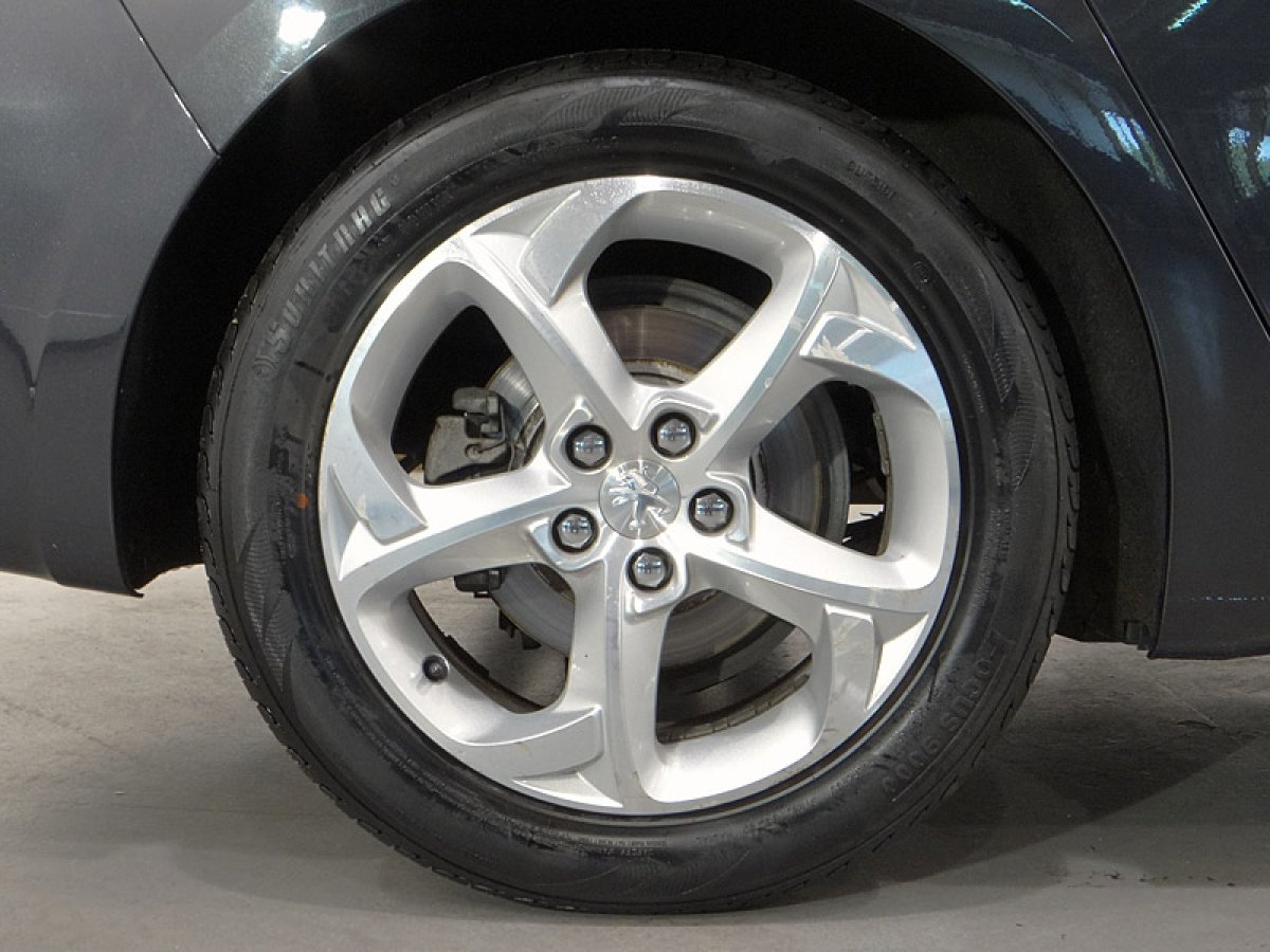 Foto Peugeot 508 37