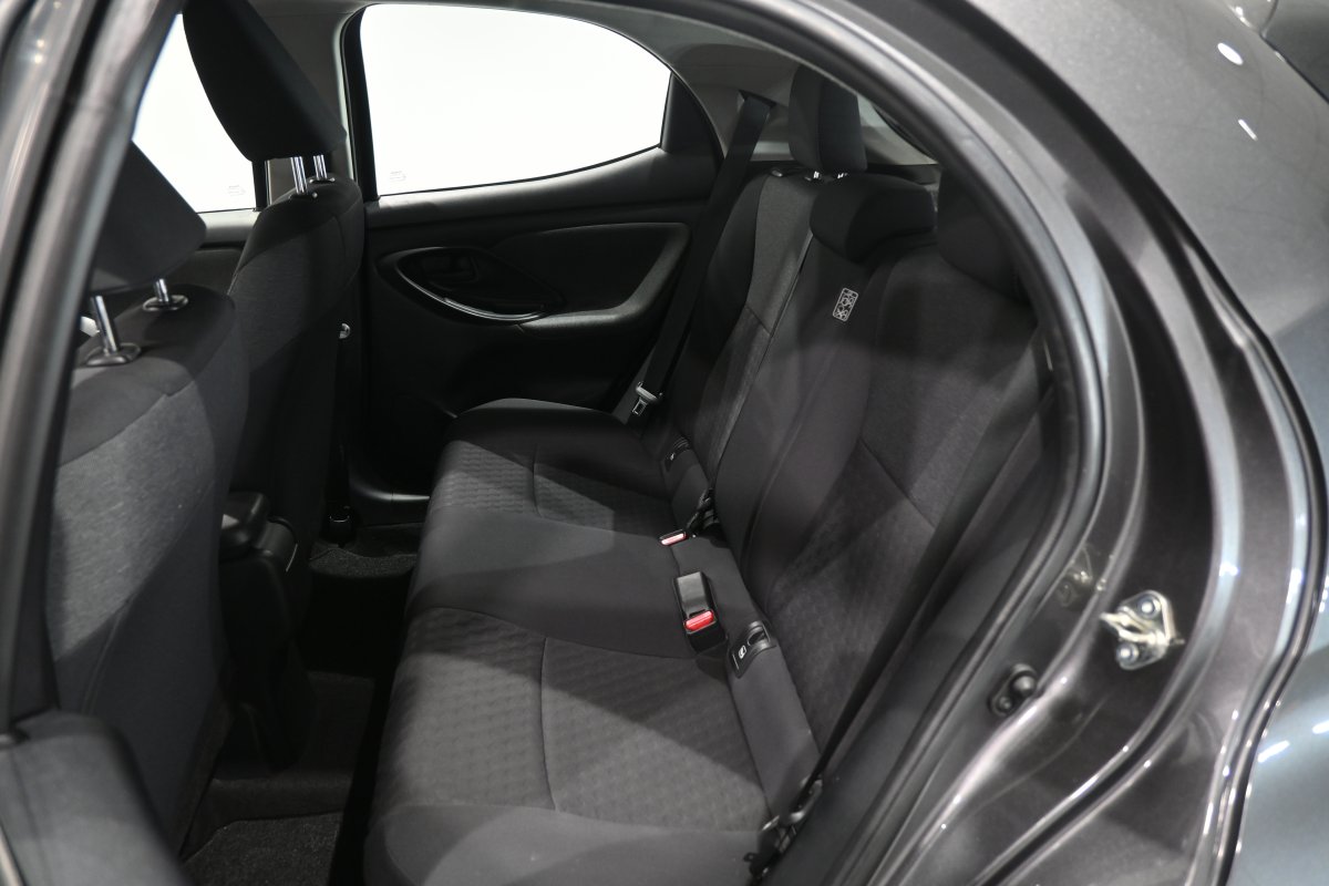 Foto Toyota Yaris 10