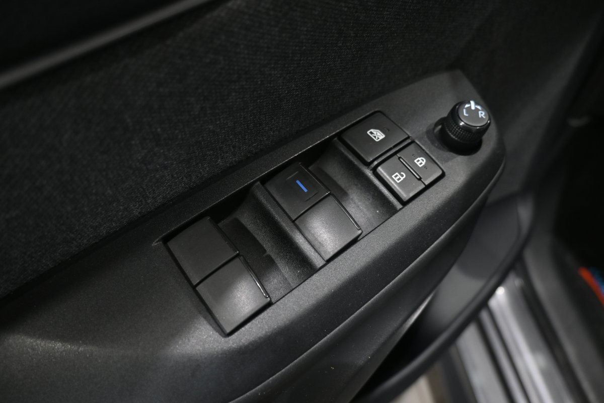 Foto Toyota Yaris 24