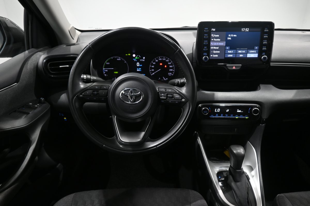 Foto Toyota Yaris 17