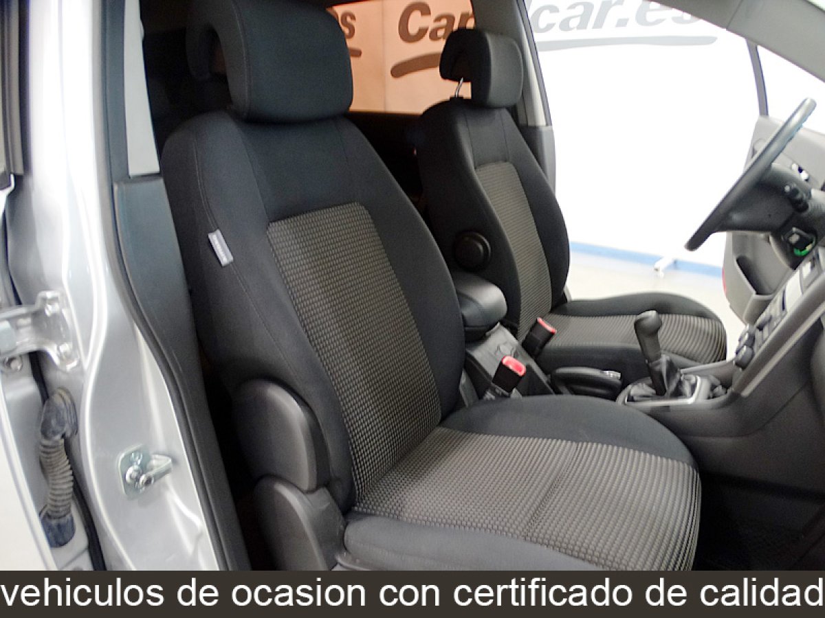 Foto Chevrolet Captiva 18