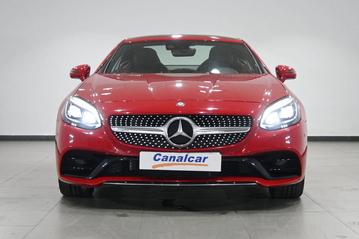 Foto Mercedes-Benz SLC 2