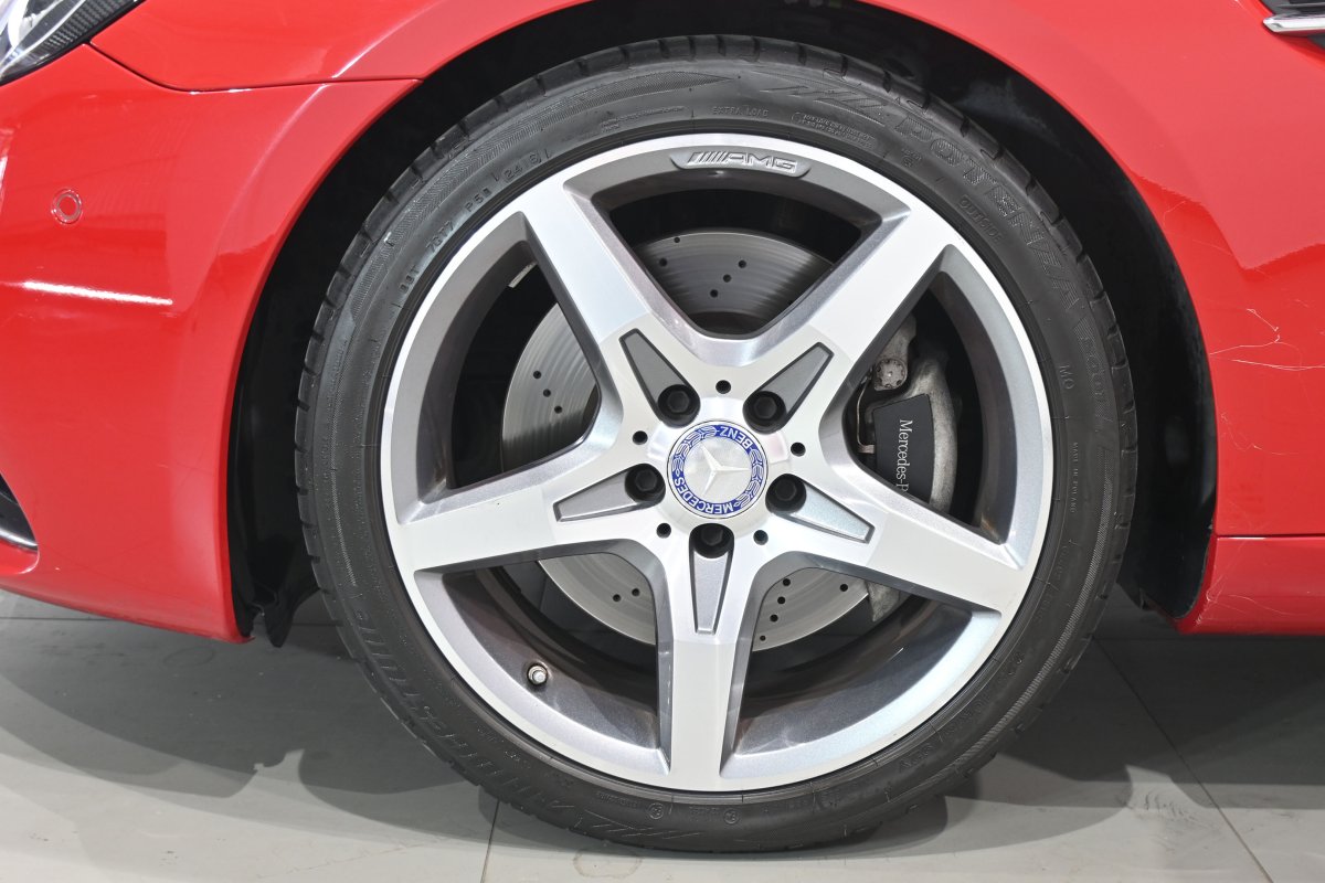 Foto Mercedes-Benz SLC 26