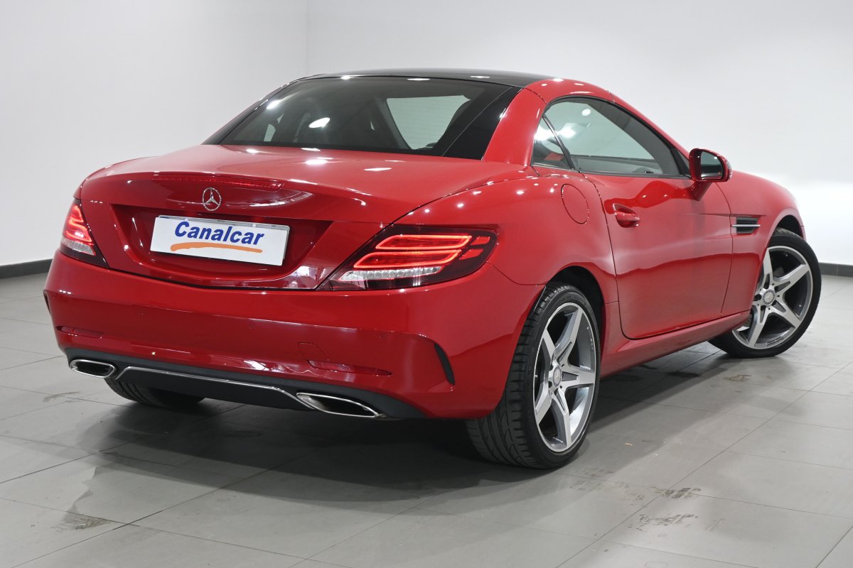 Foto Mercedes-Benz SLC 4