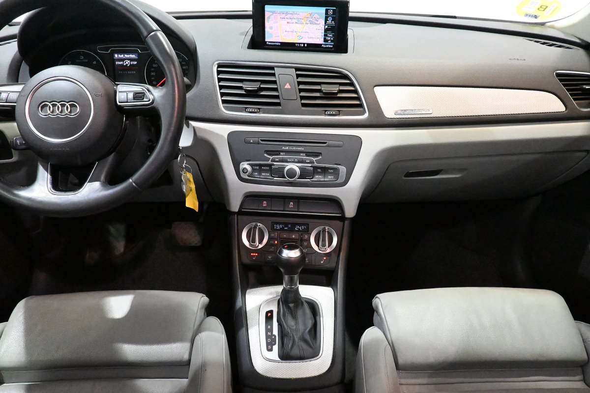 Foto Audi Q3 21