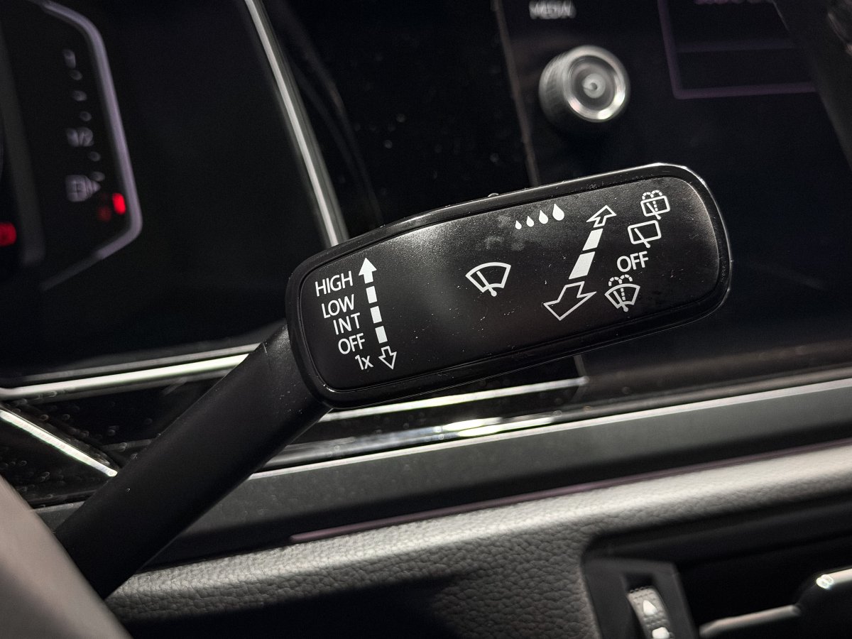 Foto Volkswagen TAIGO 24