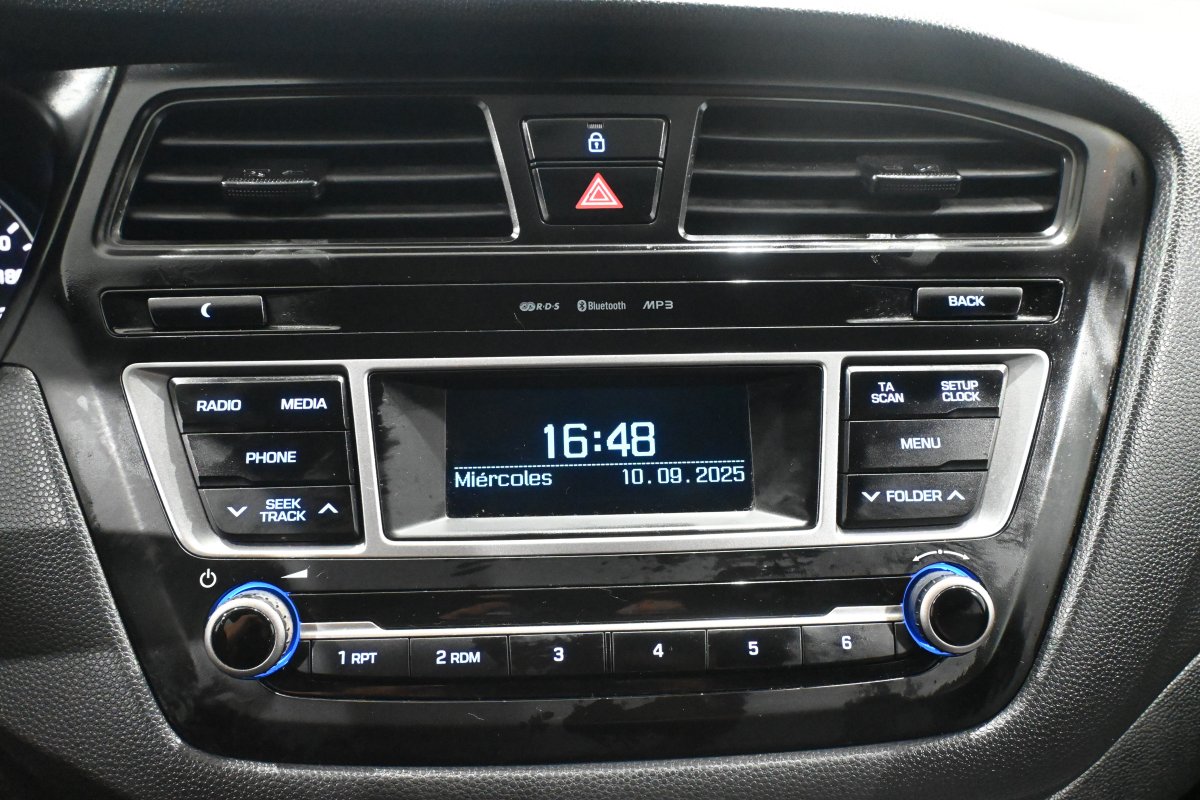 Foto Hyundai i20 12