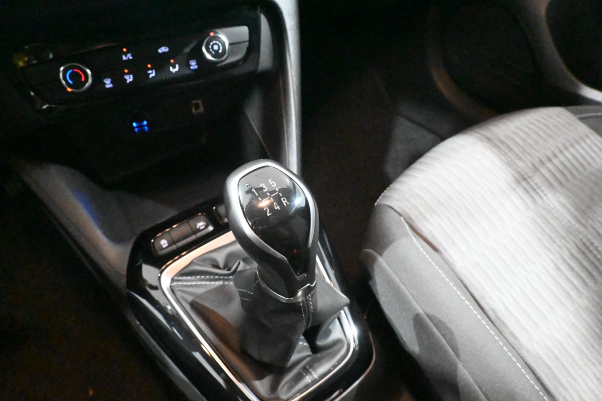 Foto Opel Corsa 18