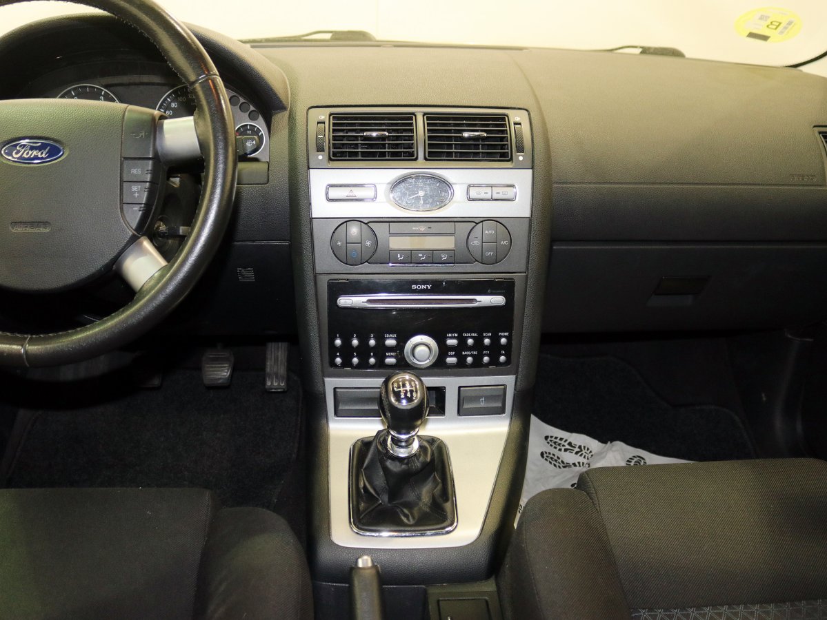 Foto Ford Mondeo 11