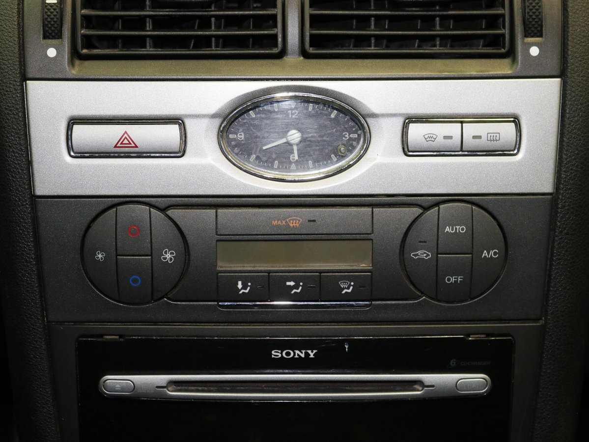 Foto Ford Mondeo 12