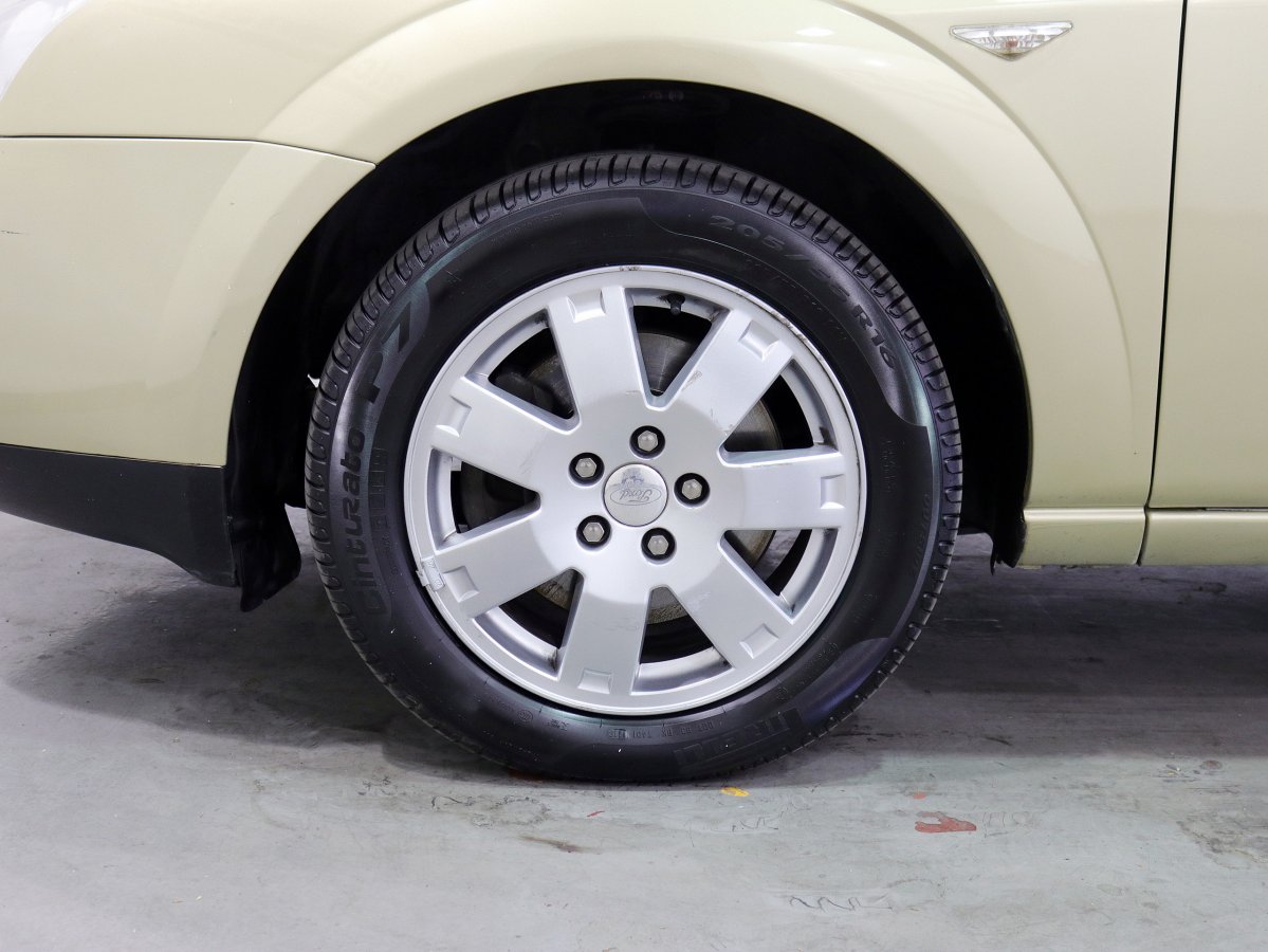 Foto Ford Mondeo 23
