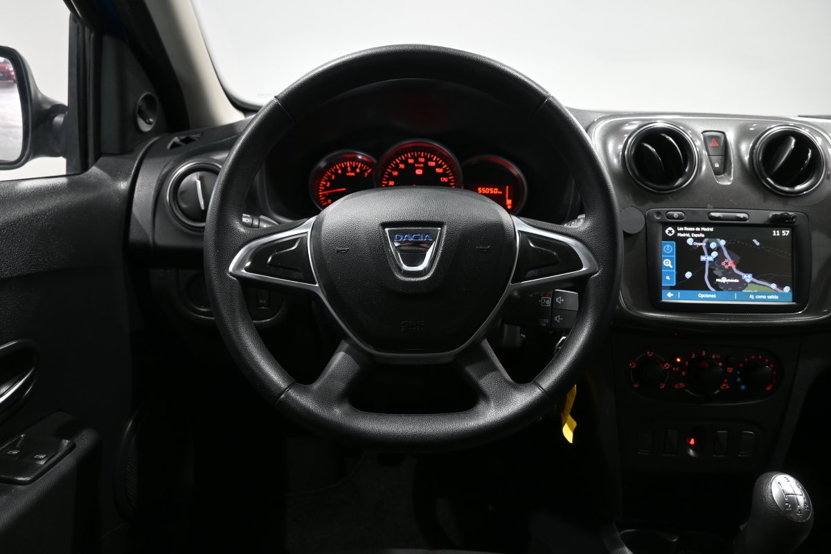 Foto Dacia Sandero 18