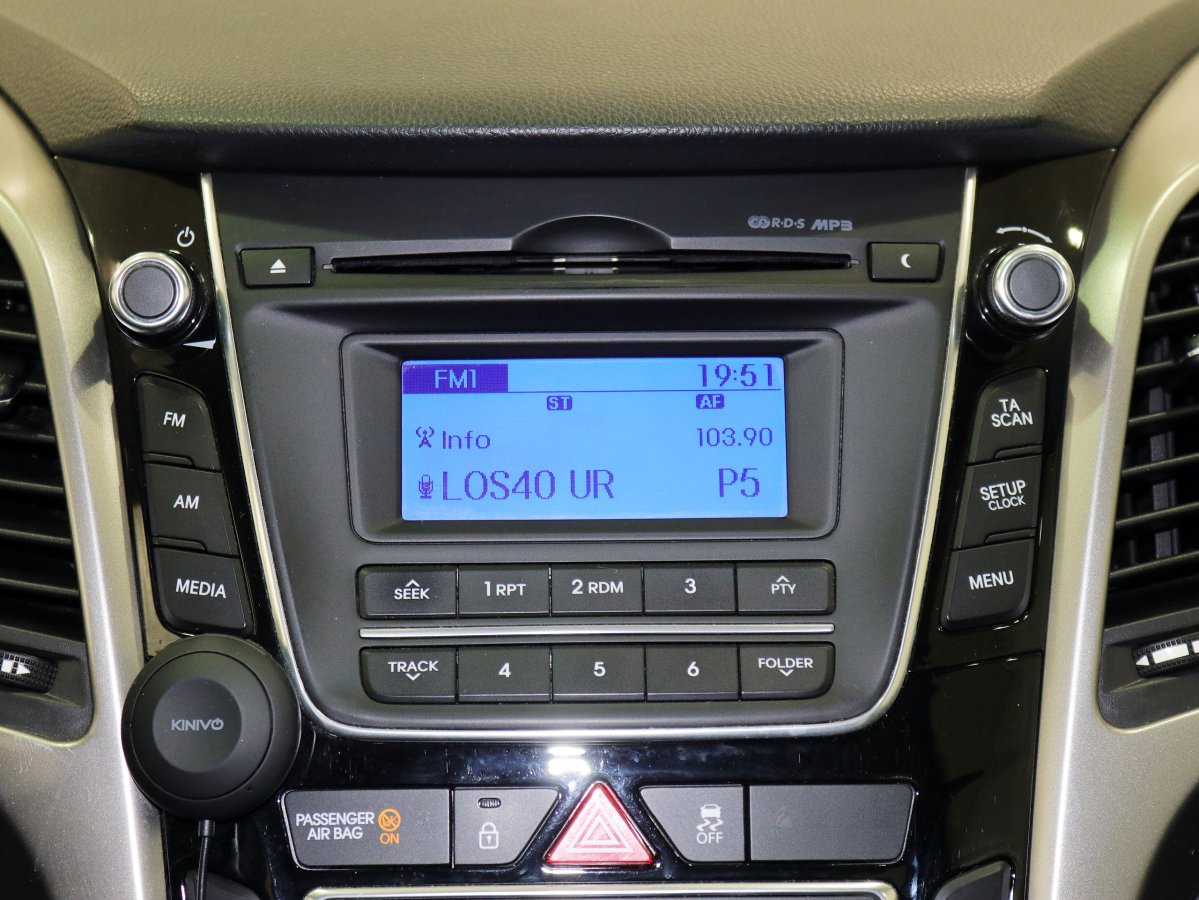Foto Hyundai i30 16