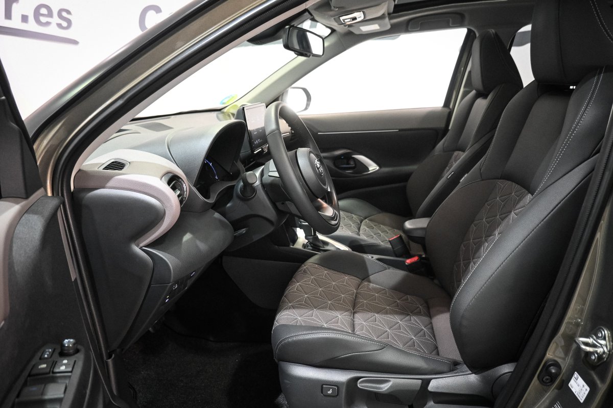 Foto Toyota Yaris 11