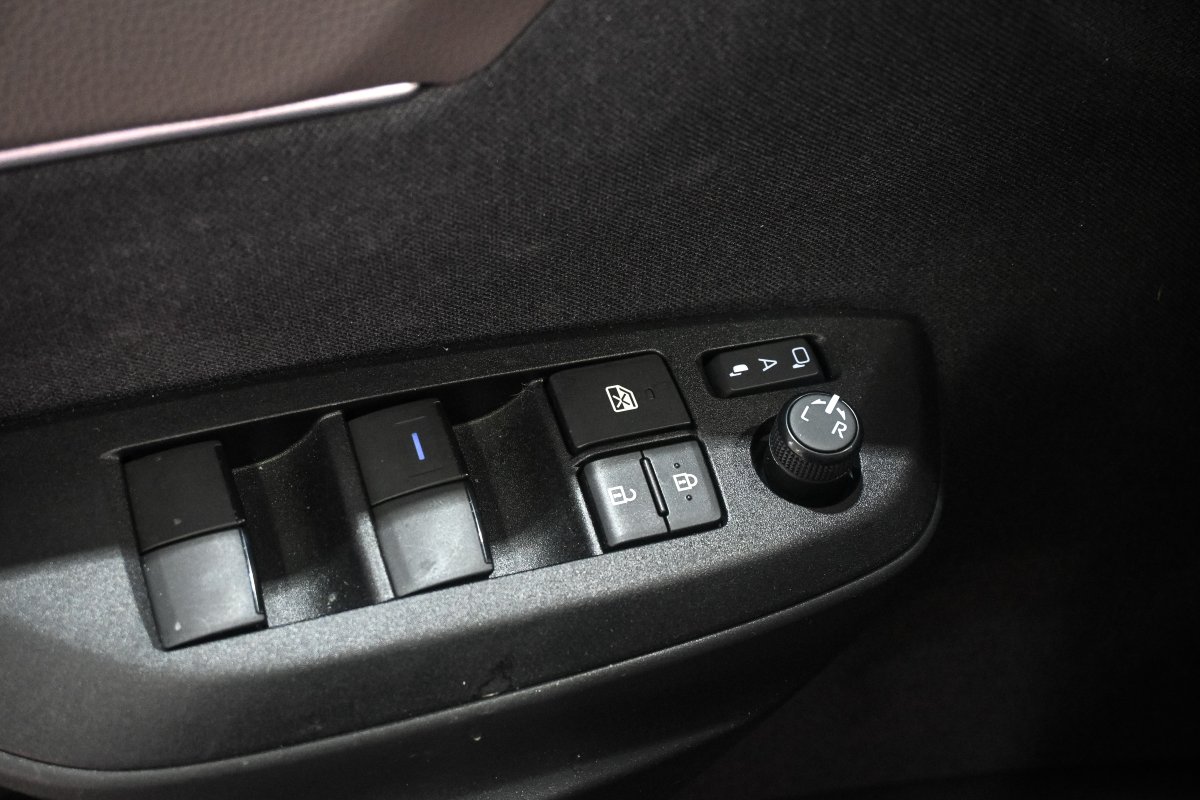 Foto Toyota Yaris 32