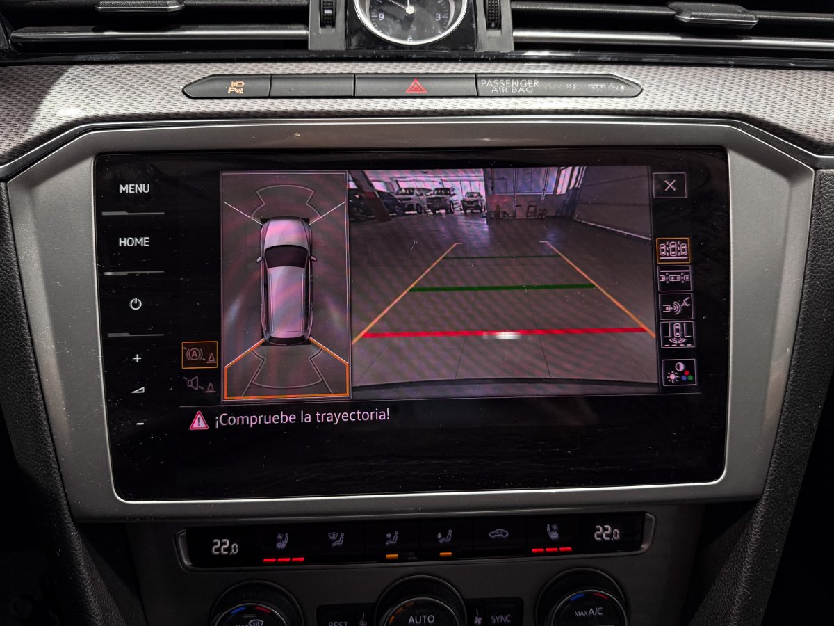 Foto Volkswagen Passat 16