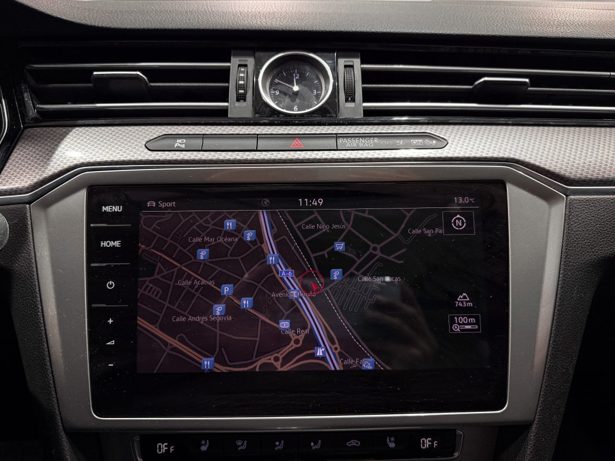 Foto Volkswagen Passat 15