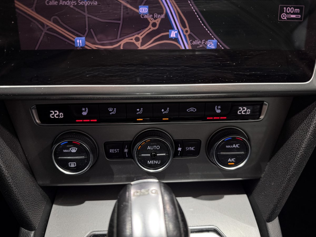 Foto Volkswagen Passat 17