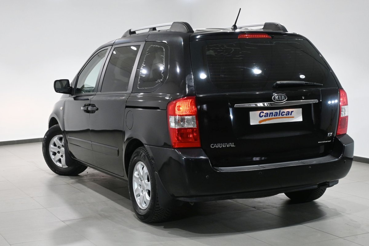 Foto Kia Carnival 6