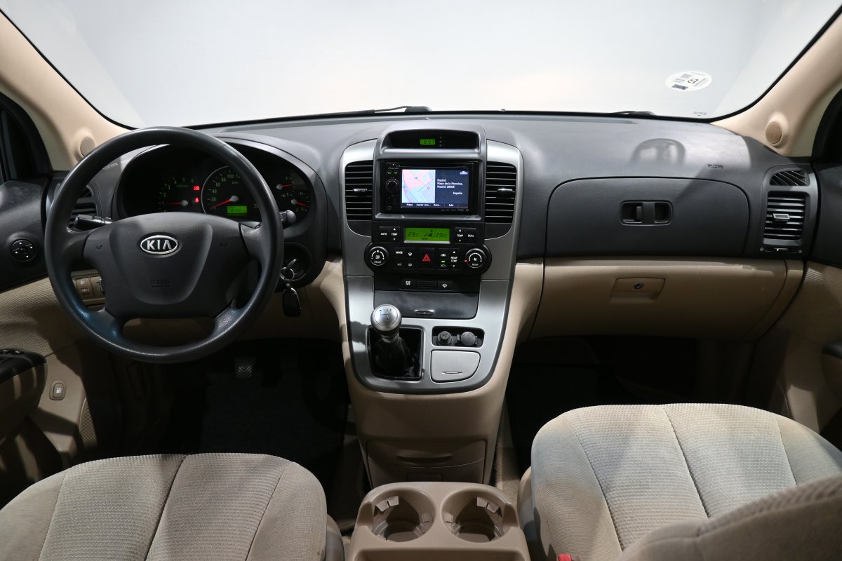 Foto Kia Carnival 18
