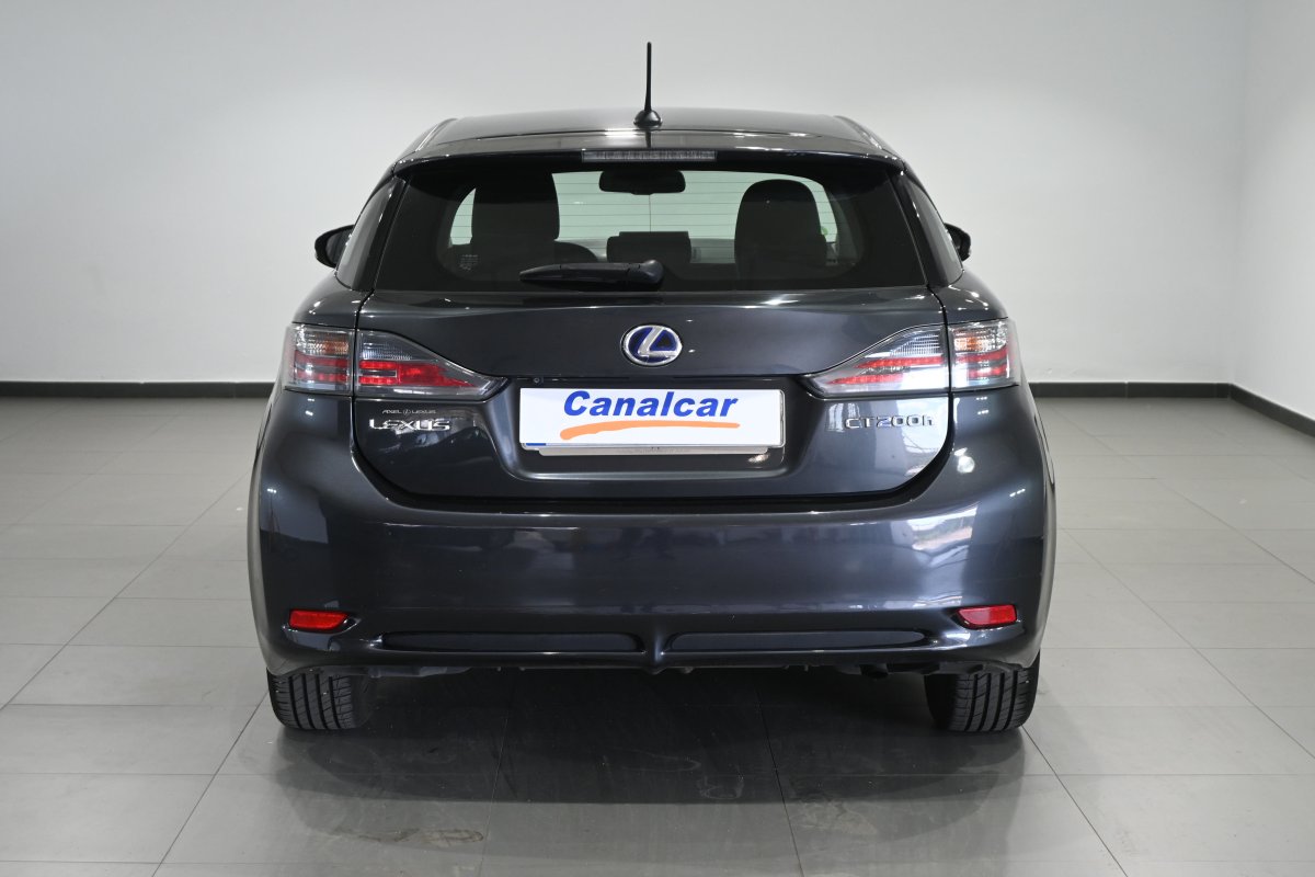 Foto Lexus CT 5